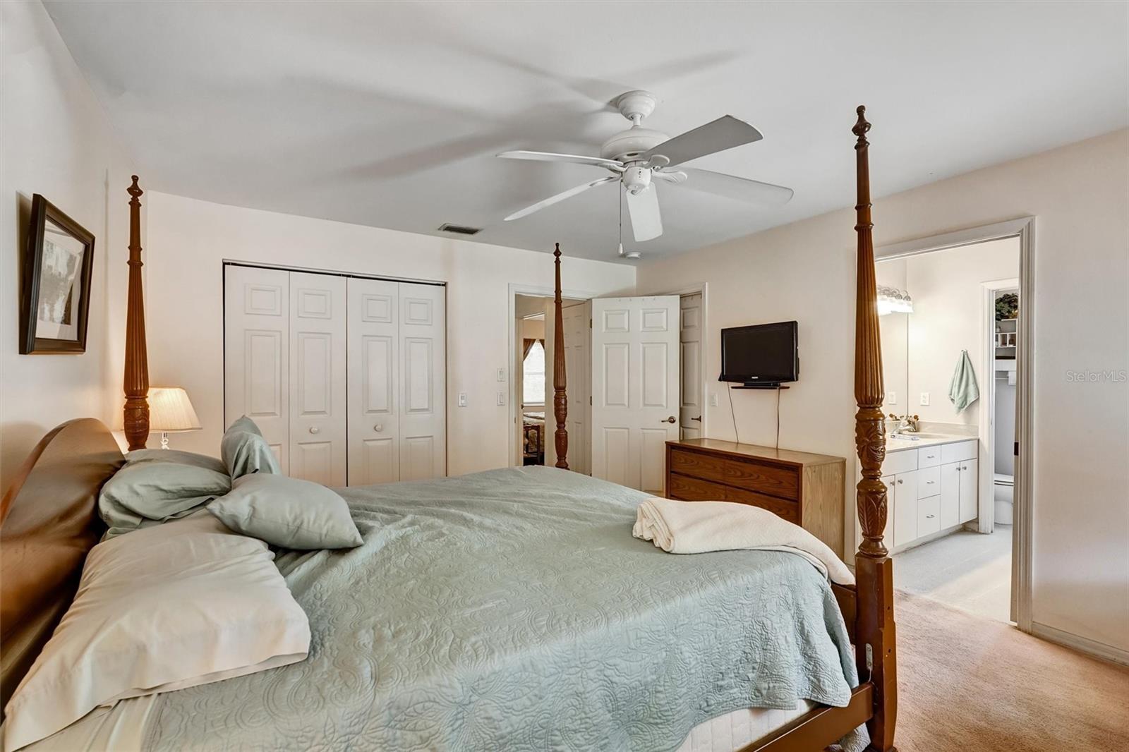 SOUTH VENICE - Residential