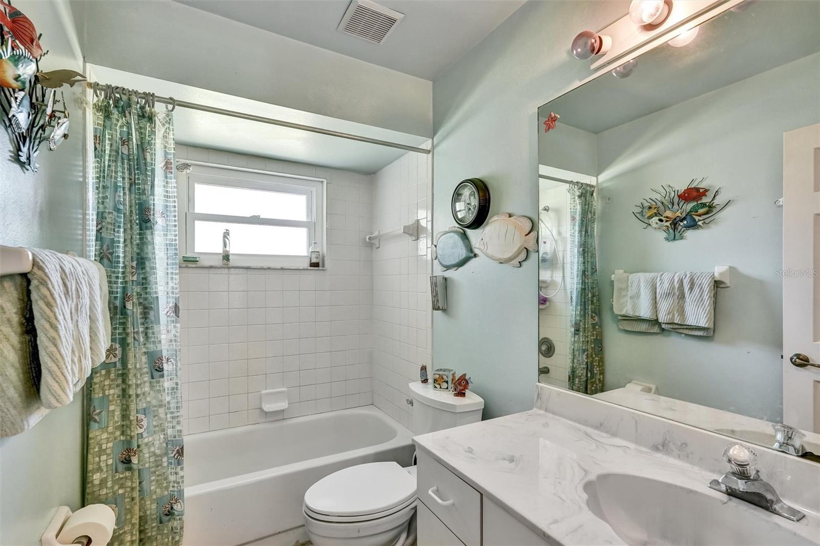 SOUTH VENICE - Residential