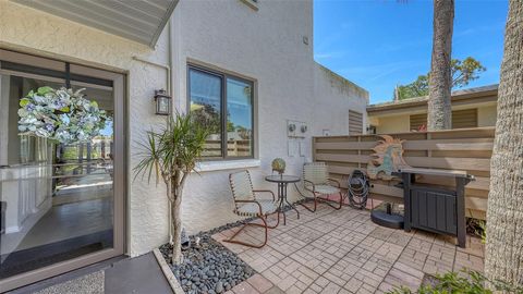 564 LAKESIDE DRIVE 564 BRADENTON FL 34210