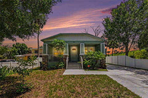 Photo of 701 E Hollywood Street, Tampa, FL 33604 (MLS # TB8520199)
