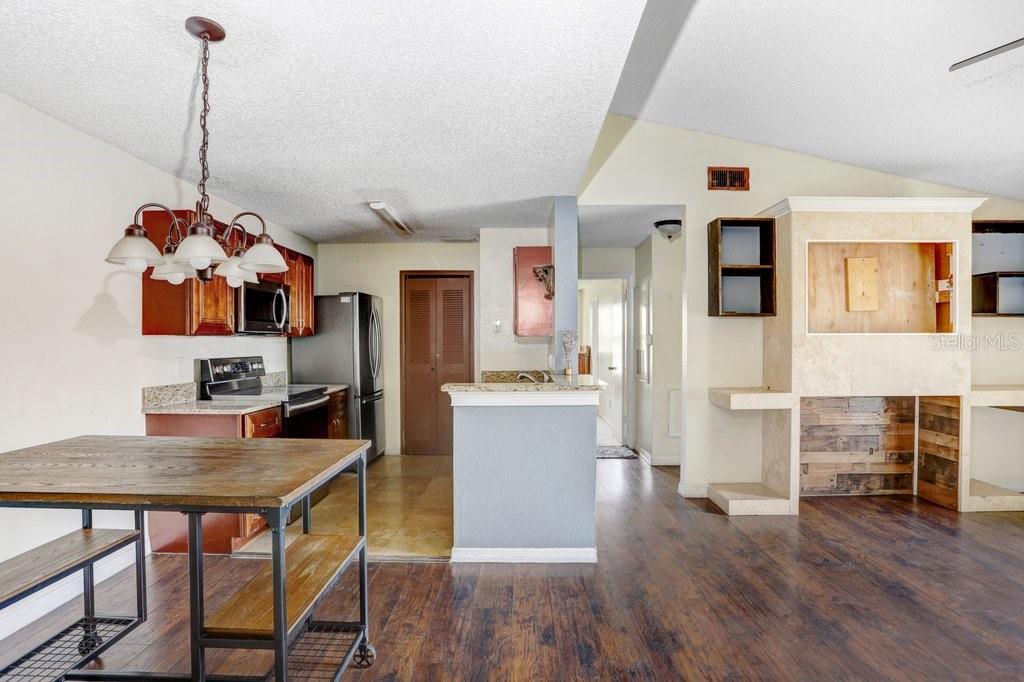 CASCADE AT KISSIMMEE CONDO - Residential