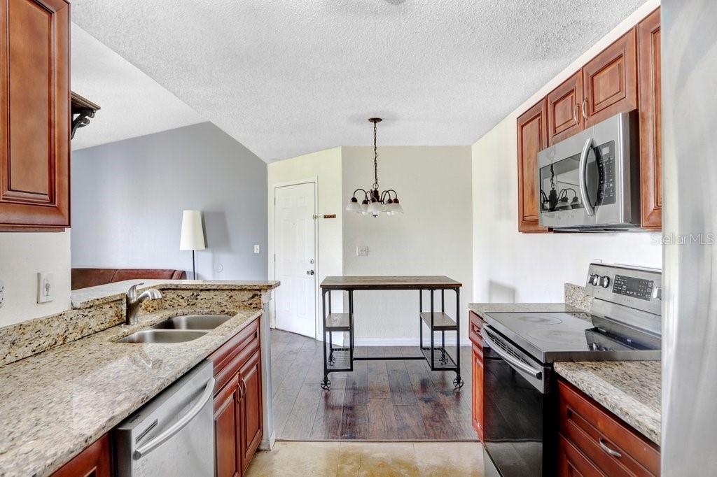 CASCADE AT KISSIMMEE CONDO - Residential