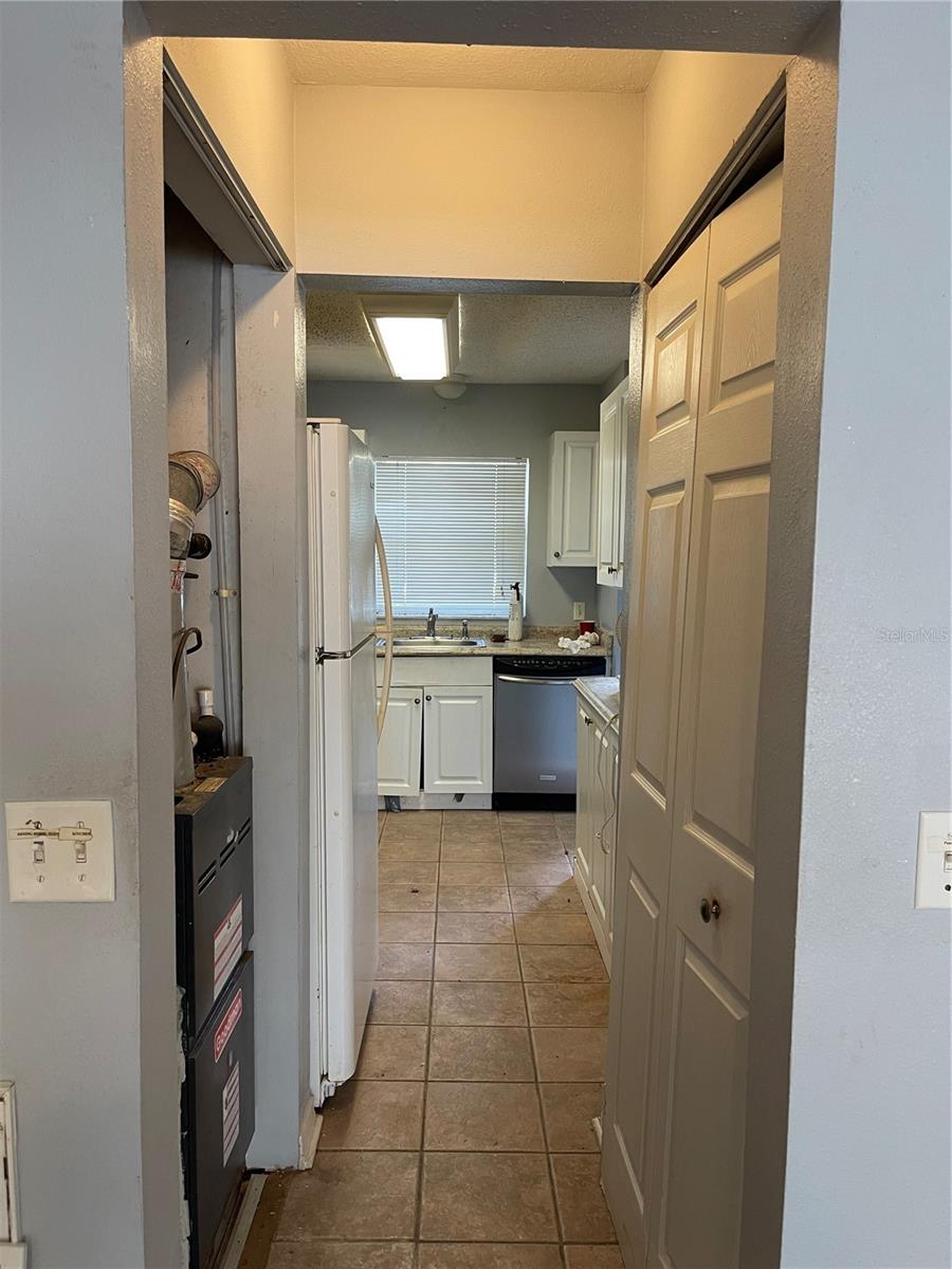 ORCHID SPGS VILL 100 CONDO - Residential