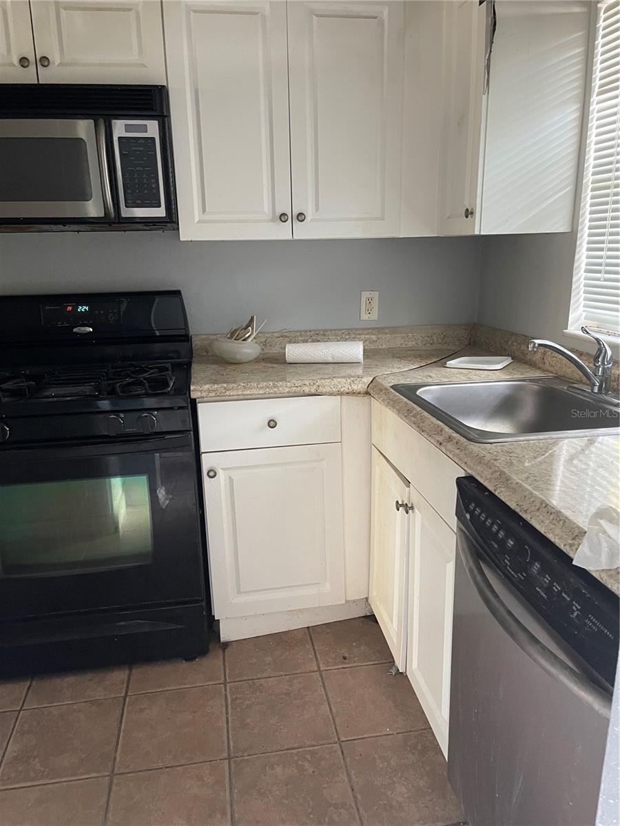 ORCHID SPGS VILL 100 CONDO - Residential