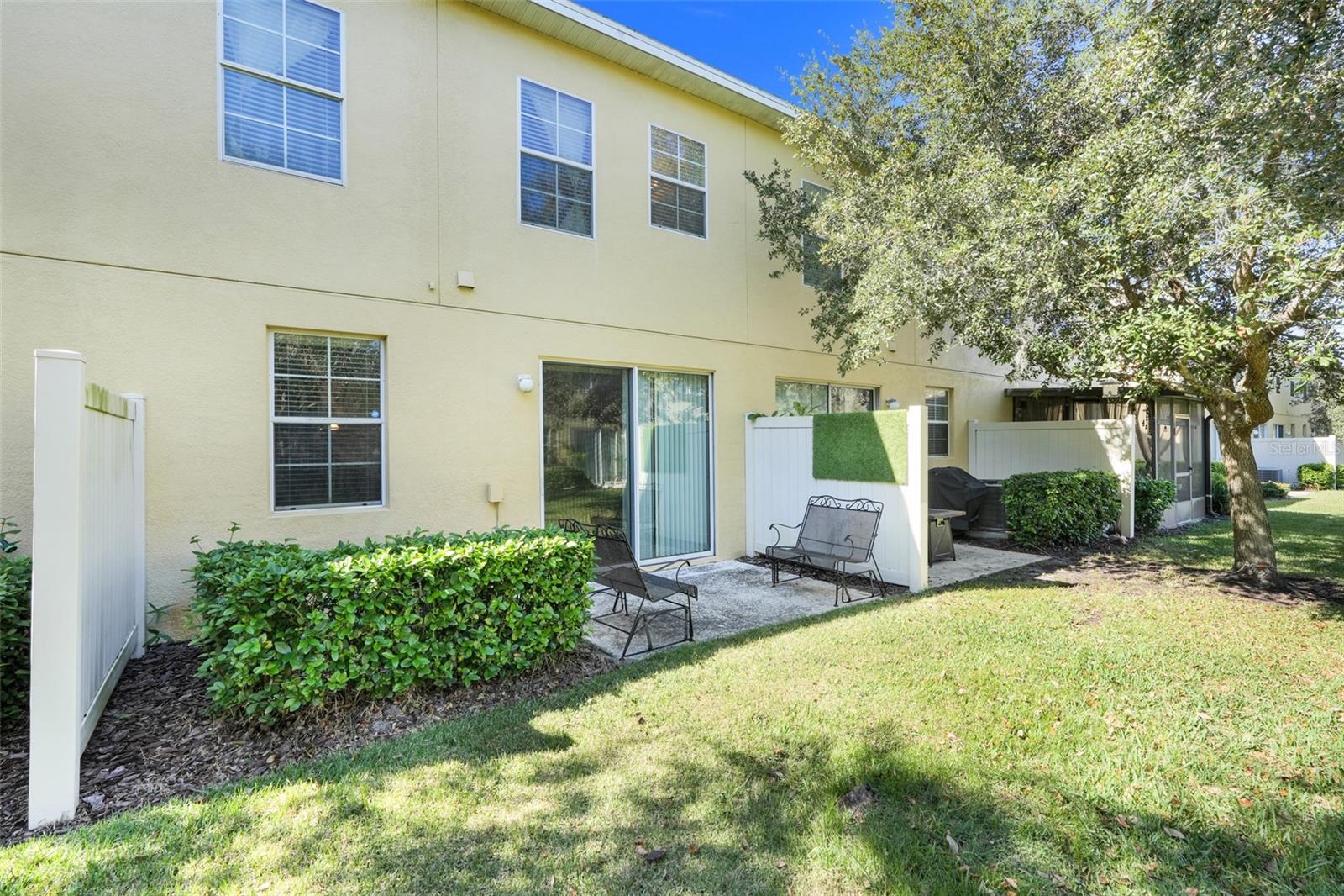 CLAYTON CROSSING TWNHMS SECOND AMD - Residential