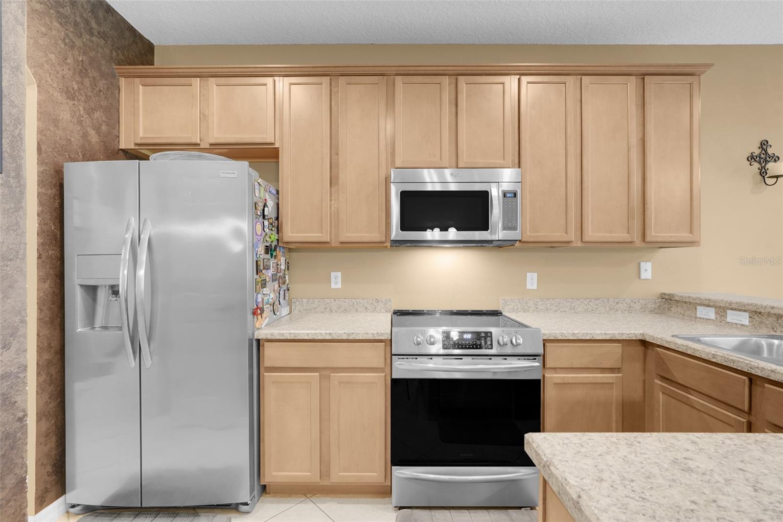 CLAYTON CROSSING TWNHMS SECOND AMD - Residential