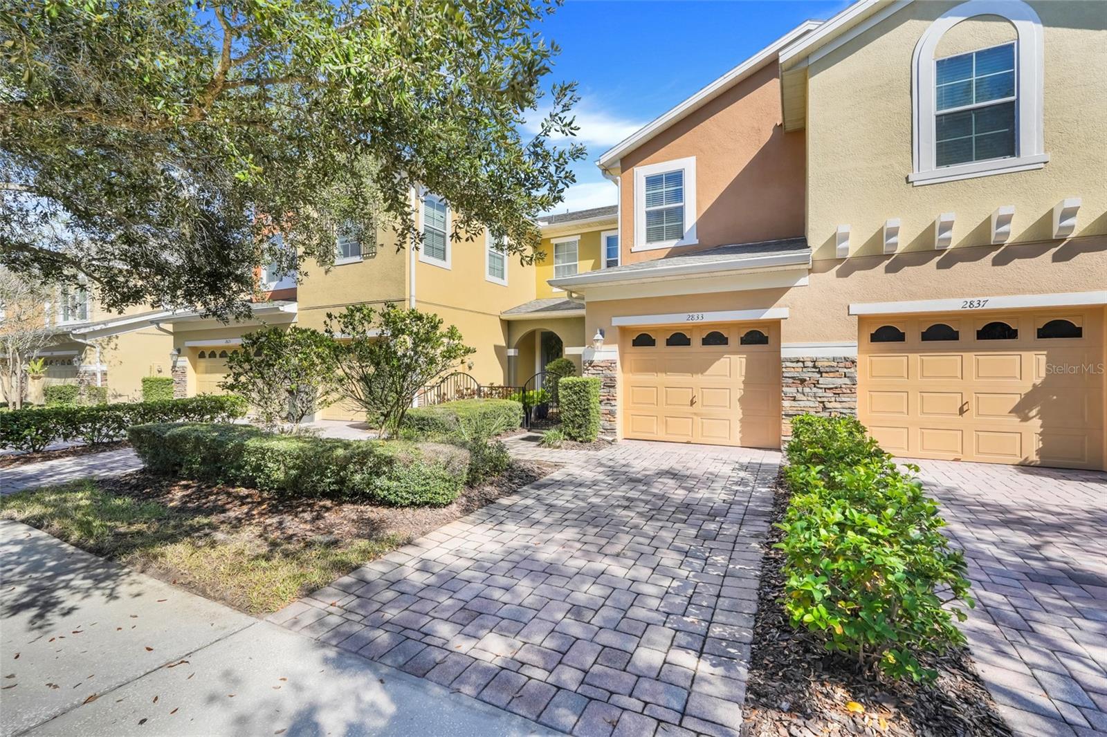 CLAYTON CROSSING TWNHMS SECOND AMD - Residential