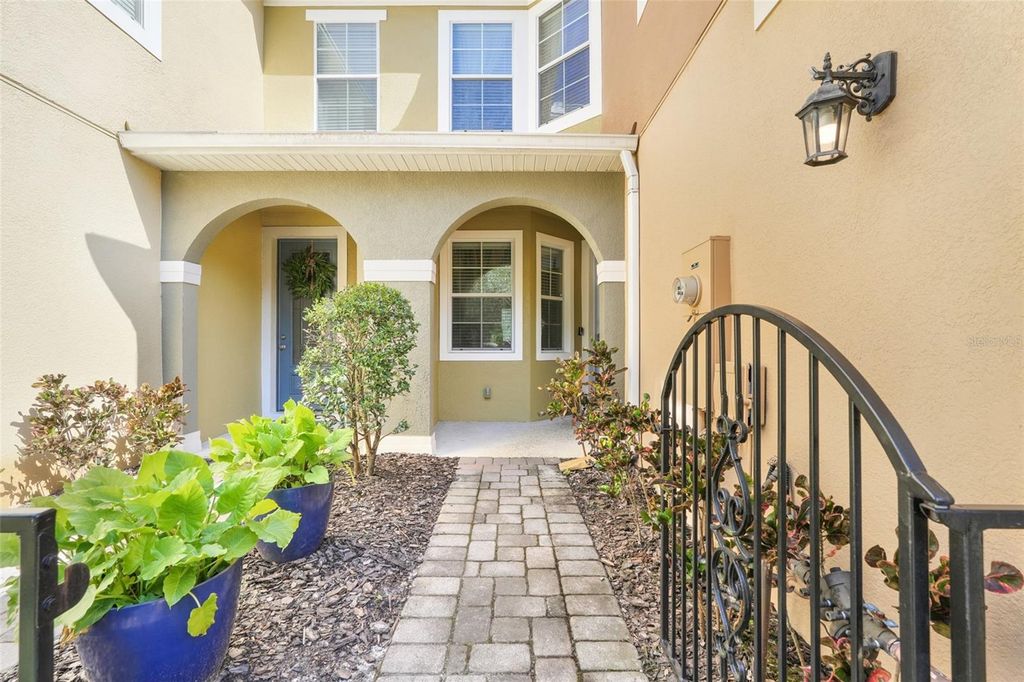 Photo of 2833 Shady Willow Lane, Oviedo, FL 32765 (MLS # O6361475)