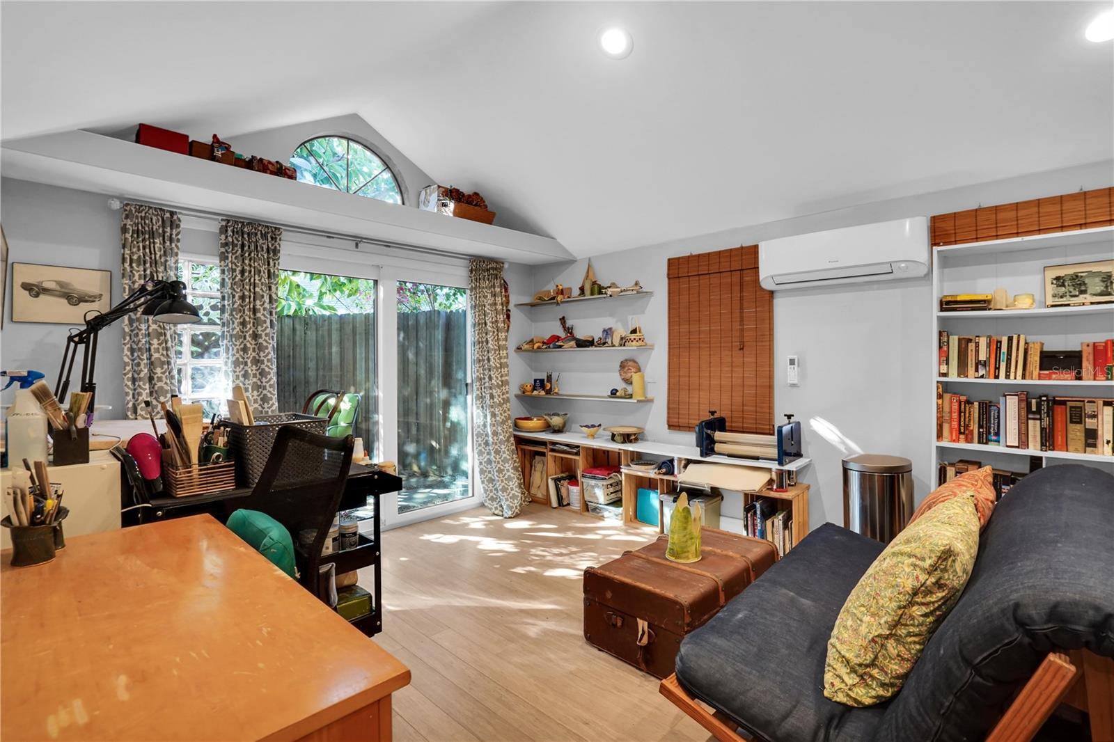 VETERAN PARK - Residential