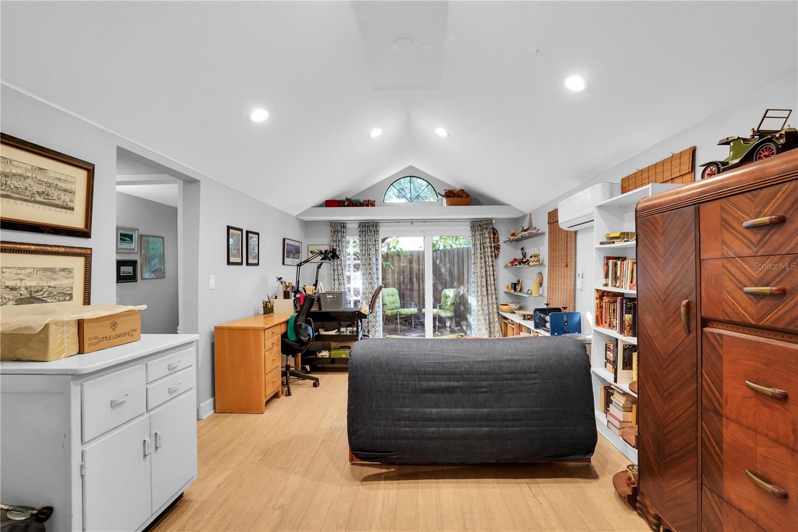 VETERAN PARK - Residential