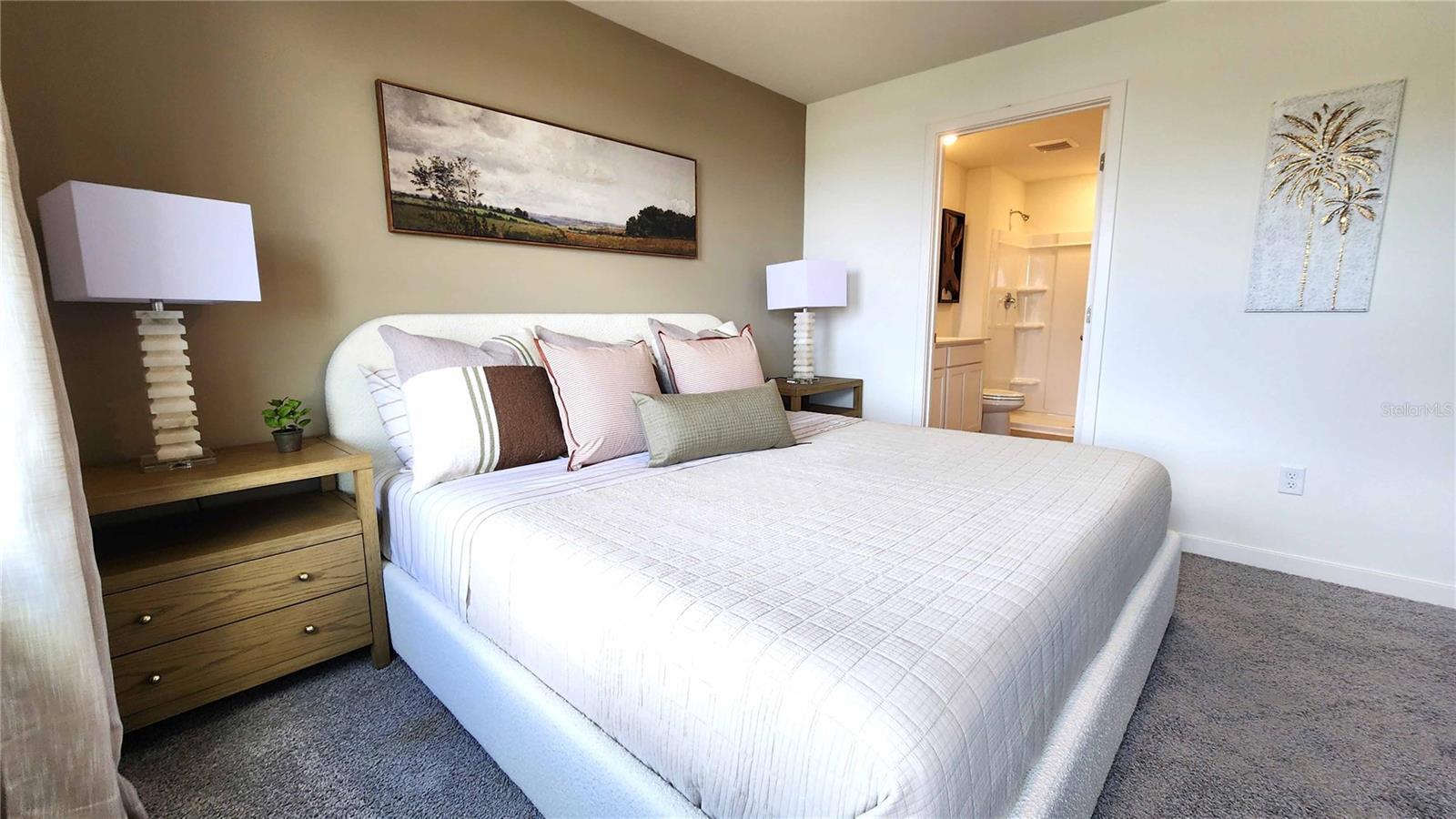 VINELAND RESERVE - Residential