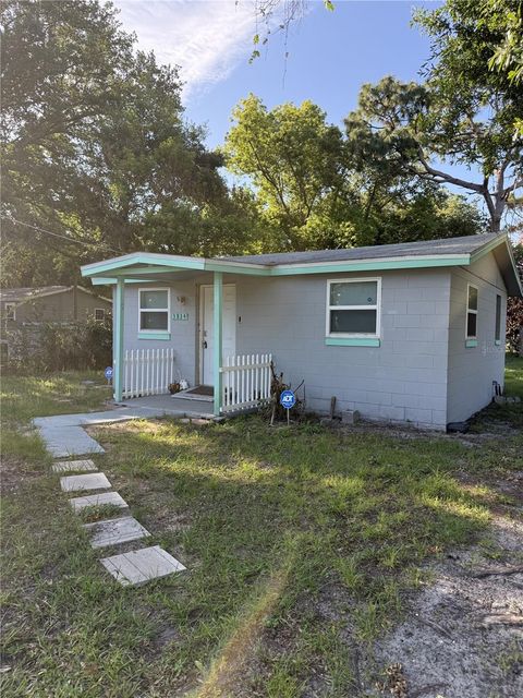 Photo of 3834 Avenue O NW, Winter Haven, FL 33881 (MLS # P4938516)