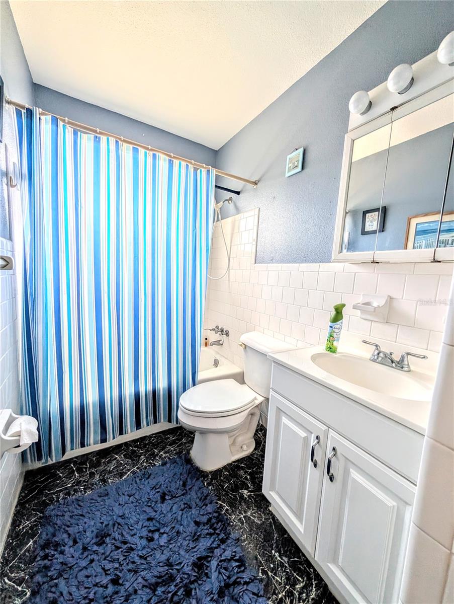 BAYSHORE GARDENS APTS 2 - Residential