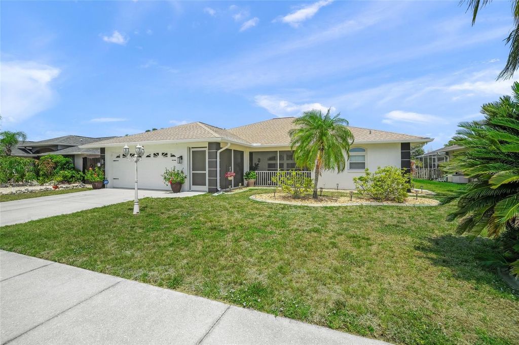 Photo of 7727 36th Lane E, Sarasota, FL 34243 (MLS # N6144214)