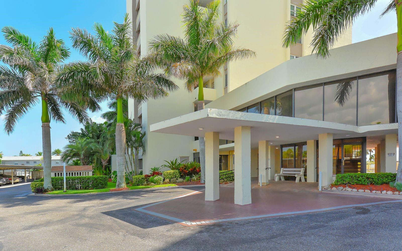WHISPERING SANDS SEC 5 - Residential