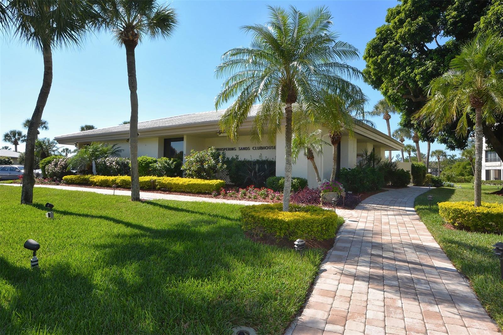 WHISPERING SANDS SEC 5 - Residential