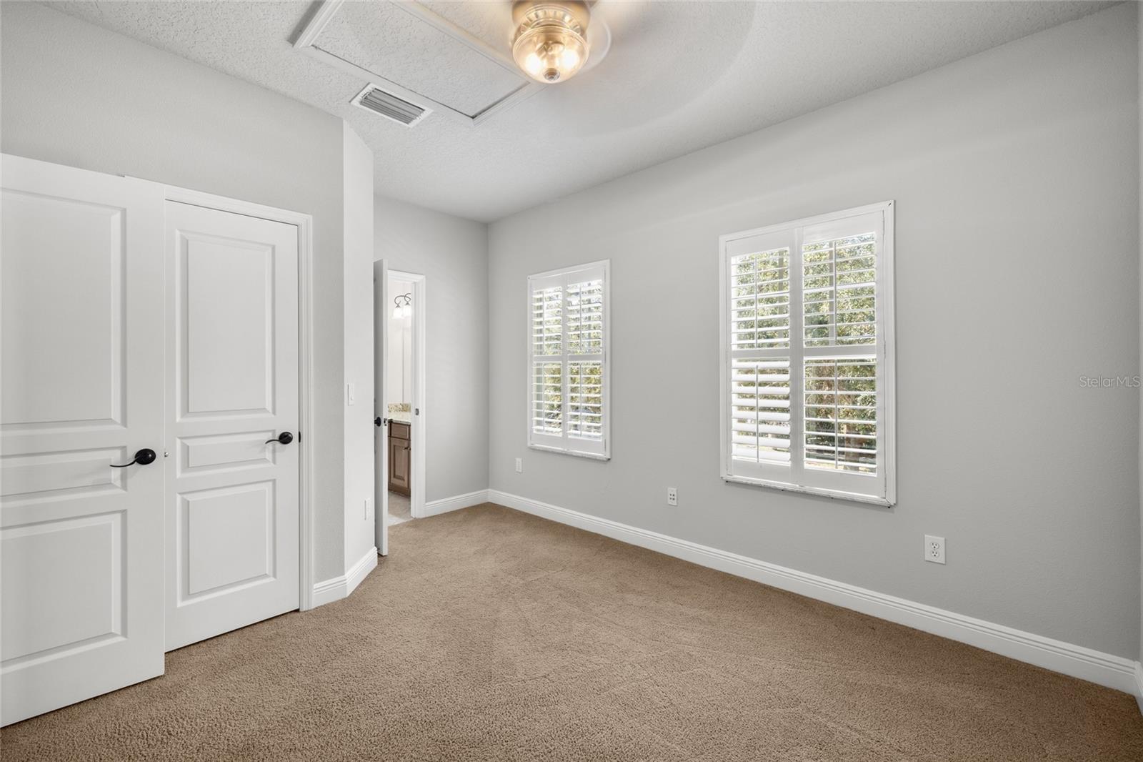 FISHHAWK RANCH TOWNCENTER PHAS - Residential