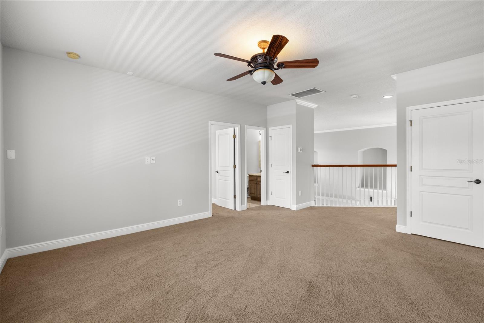 FISHHAWK RANCH TOWNCENTER PHAS - Residential