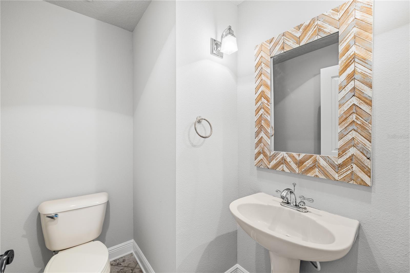 FISHHAWK RANCH TOWNCENTER PHAS - Residential