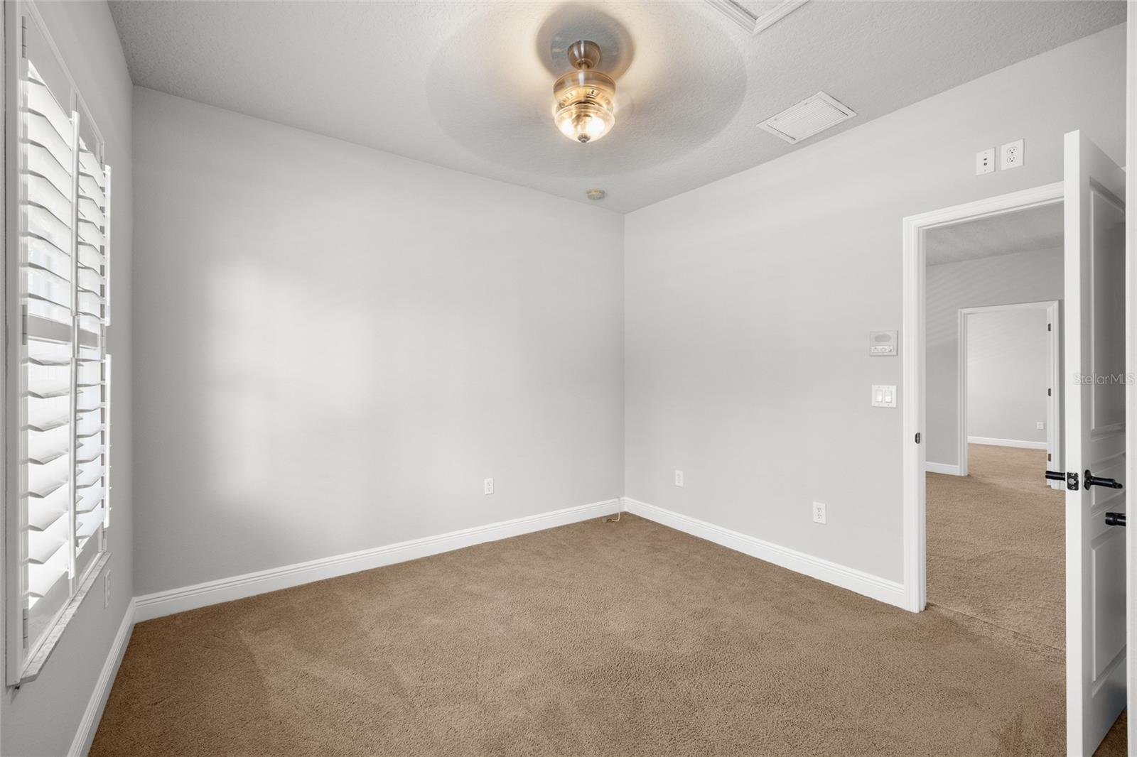 FISHHAWK RANCH TOWNCENTER PHAS - Residential