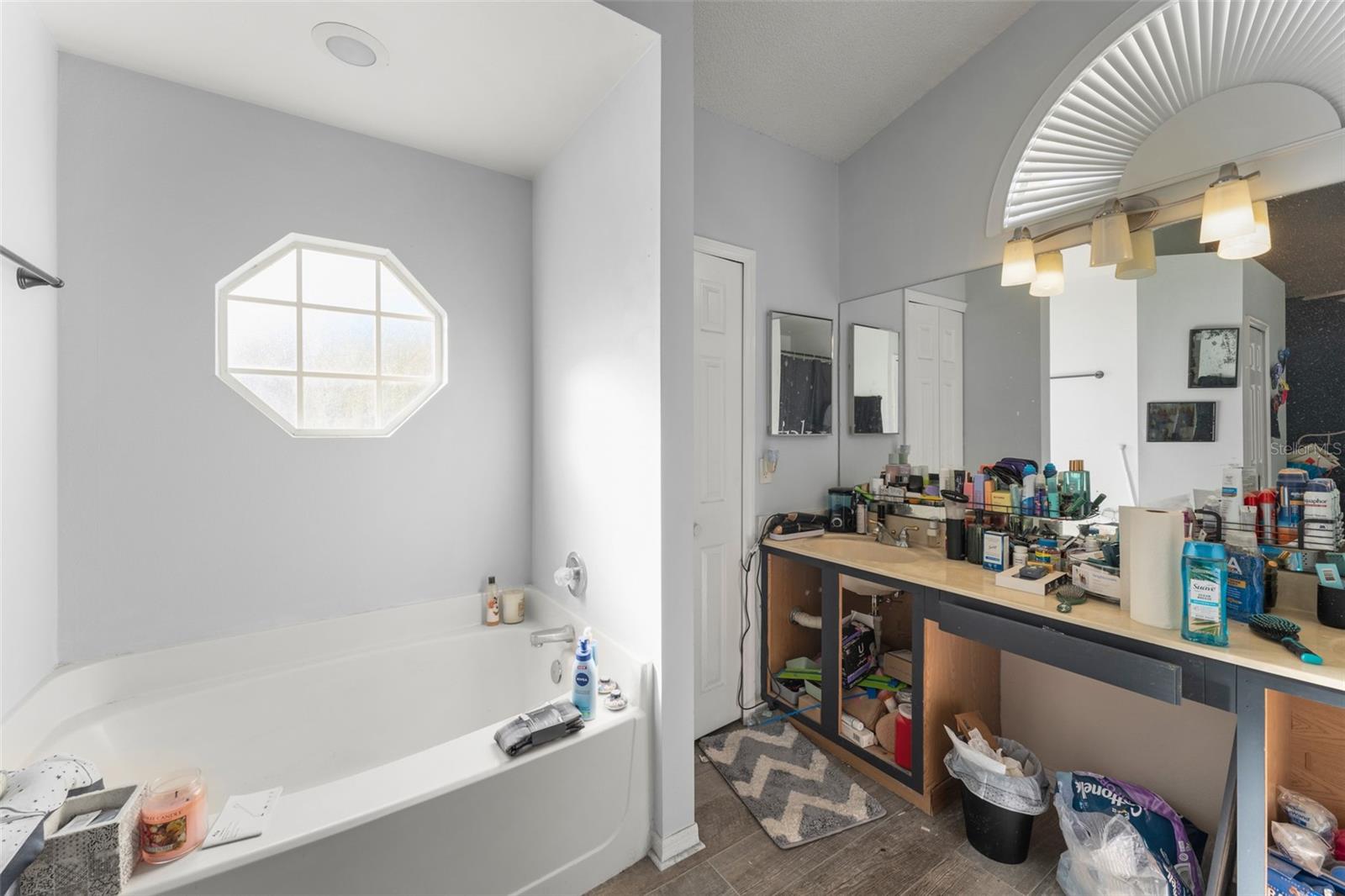 TIMBERCREST ADD 01 - Residential