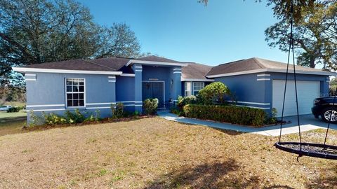 A home in LAKELAND