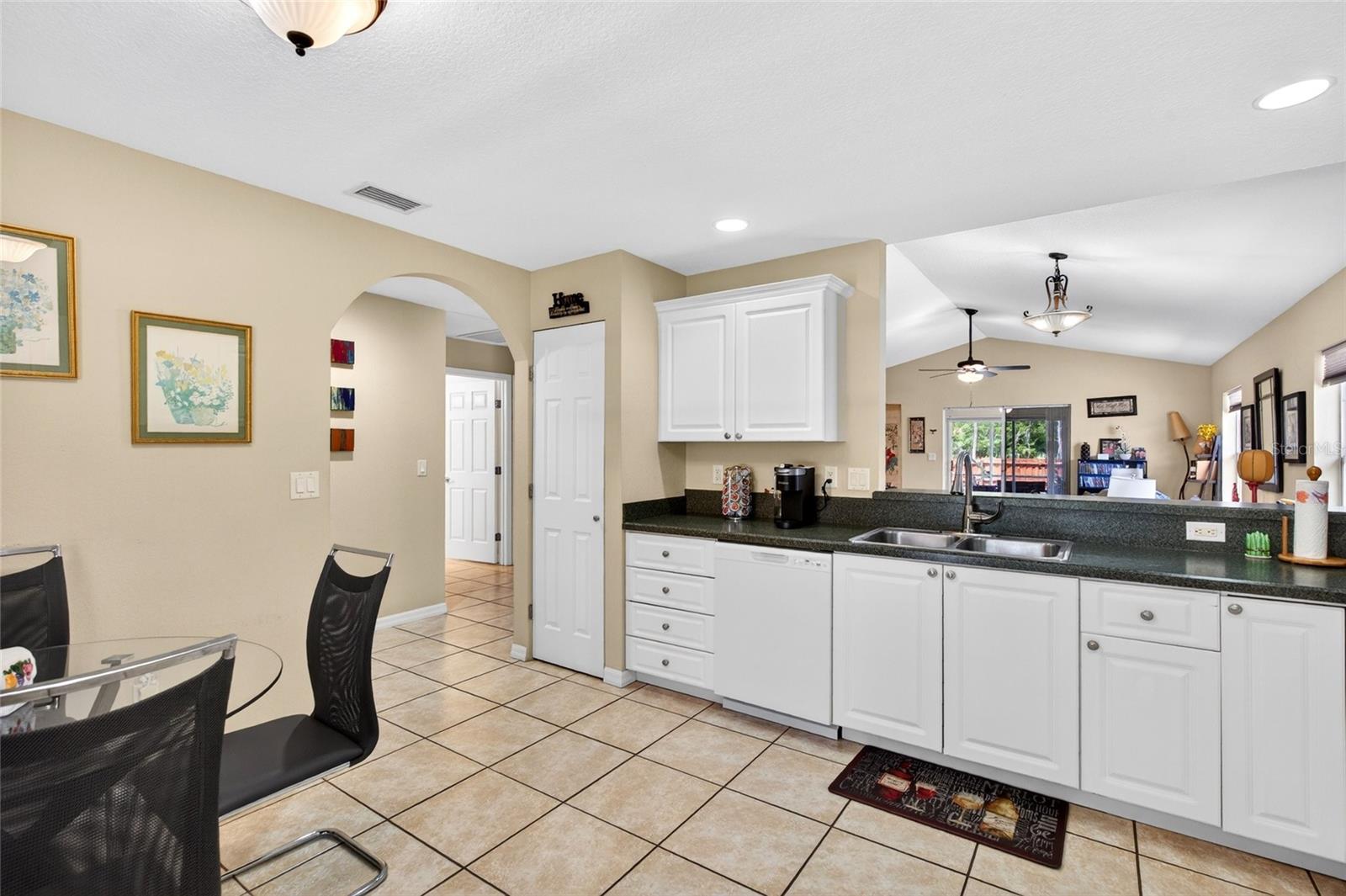 GLENDALE ESTATES - Residential