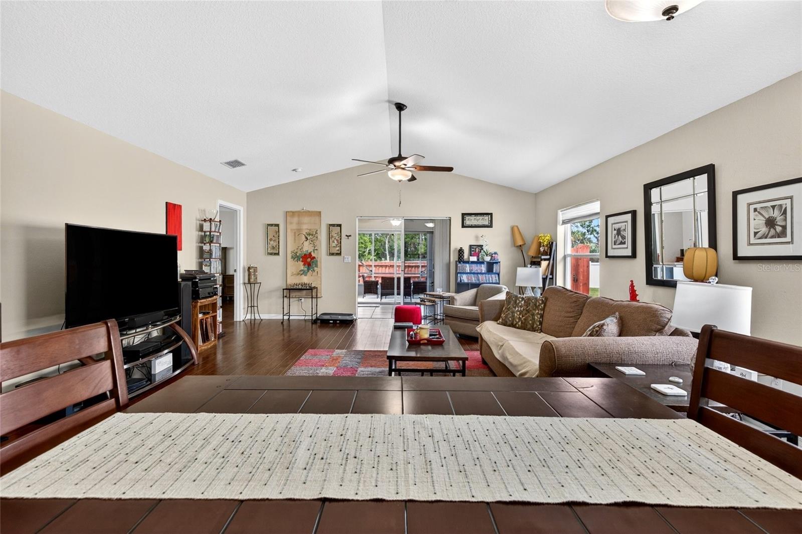 GLENDALE ESTATES - Residential