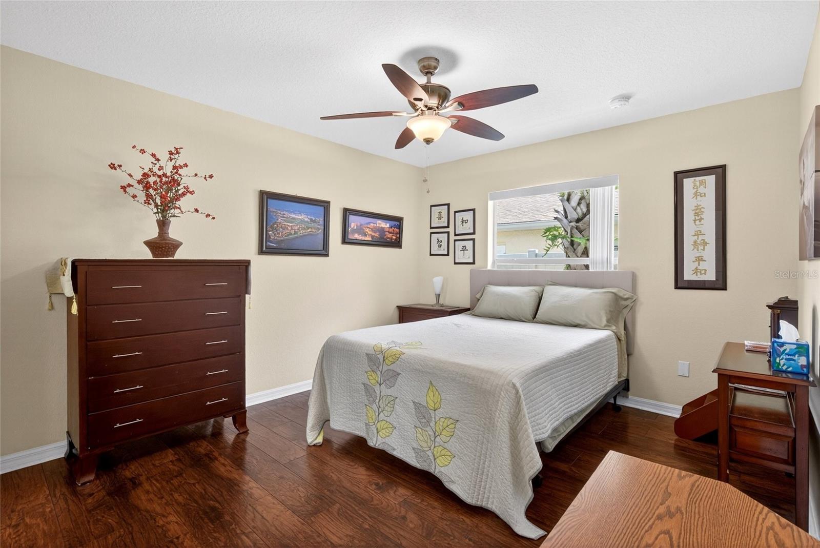 GLENDALE ESTATES - Residential