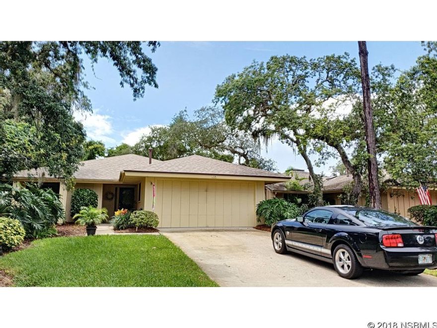 Impeccable golf villa on #5 Red fairway, gorgeous quiet views. Private back yard and patio. Spacious LR/DR area with FP for entertaining, w/attached separate den w/wet bar & pass thru to kitchen. The best entertaining arrangement. Beautifully remodeled kitchen with gorgeous granite, new SS appliances 2016, new ceiling lights. Reading nook overlooking private patio.  2/2 split plan provides privacy. Lots of storage. Master suite with private screen porch, separate tub and shower & its own HVAC.  Other upgrades include new carpet 2017, new roof with new skylights 2016, new front and kitchen-garage doors. Transferable termite bond. This home had new exterior paint in August 2018. Enjoy the good life while your yard is taken care of for you. Donât miss this special home. ;Water: City