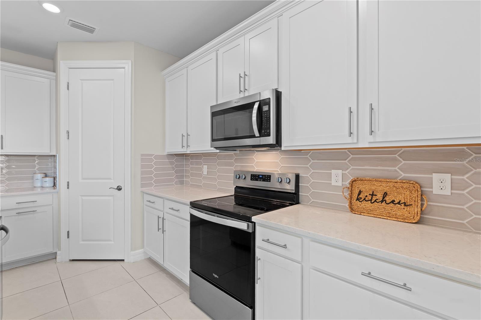 CEDAR GROVE - Residential