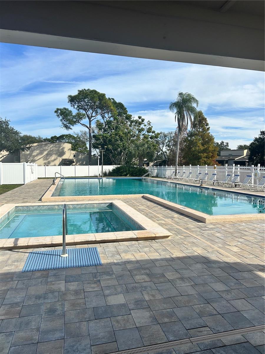 LAKE FOREST CONDO - Residential