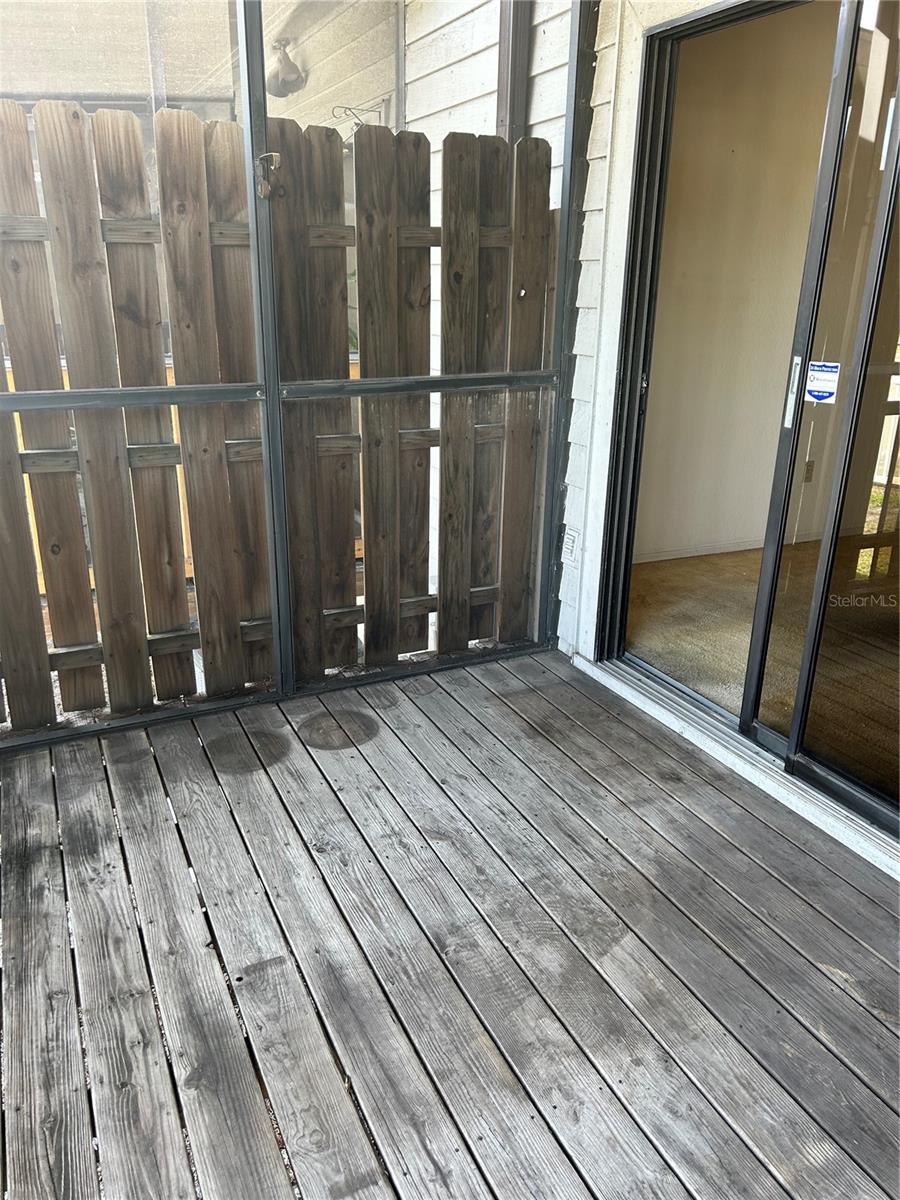 LAKE FOREST CONDO - Residential