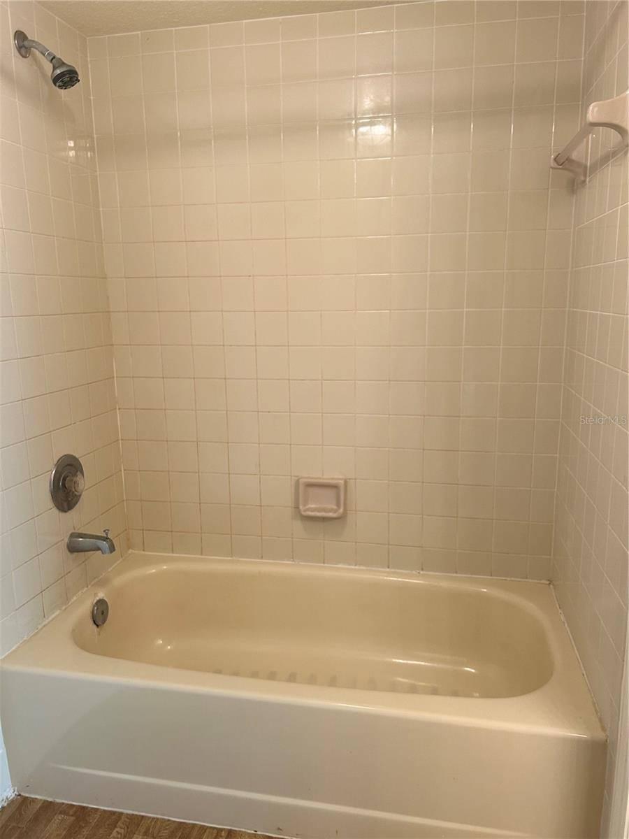 LAKE FOREST CONDO - Residential