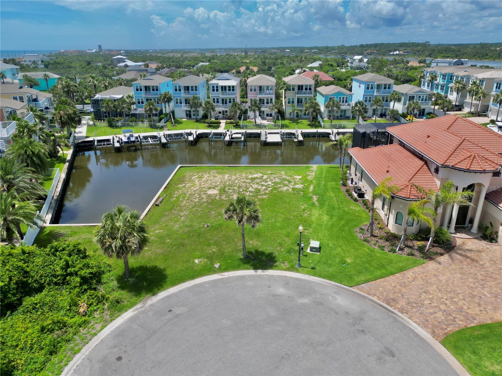 94 HIDDEN COVE