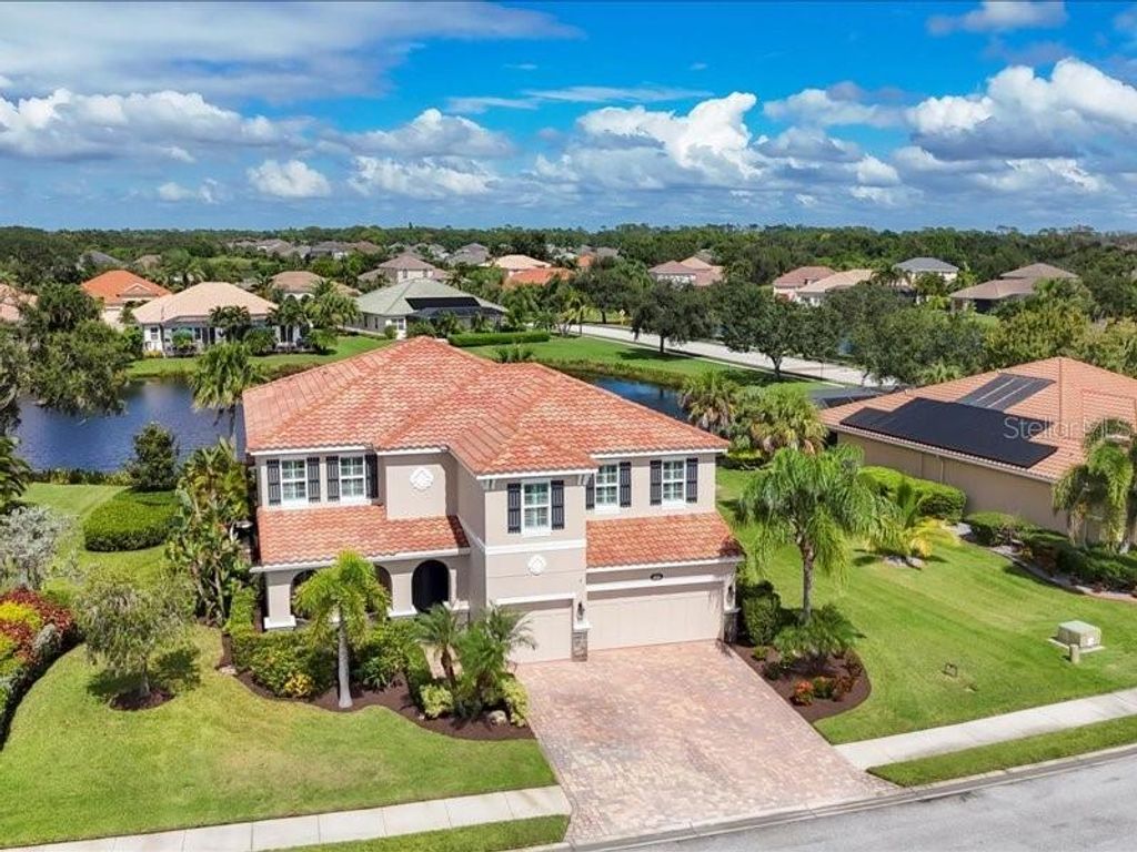 Photo of 6702 Soaring Eagle Way, Sarasota, FL 34241 (MLS # A4668113)