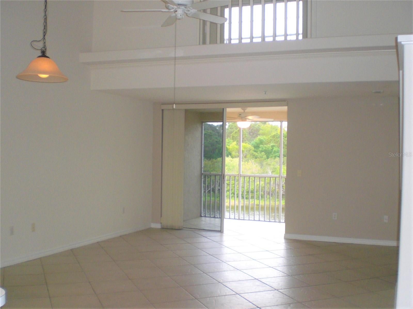 8370 WINGATE DRIVE 726, SARASOTA, FL, 34238 4 8370 WINGATE DRIVE 726