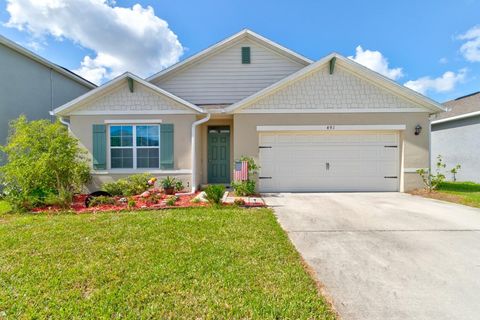 A home in DELAND