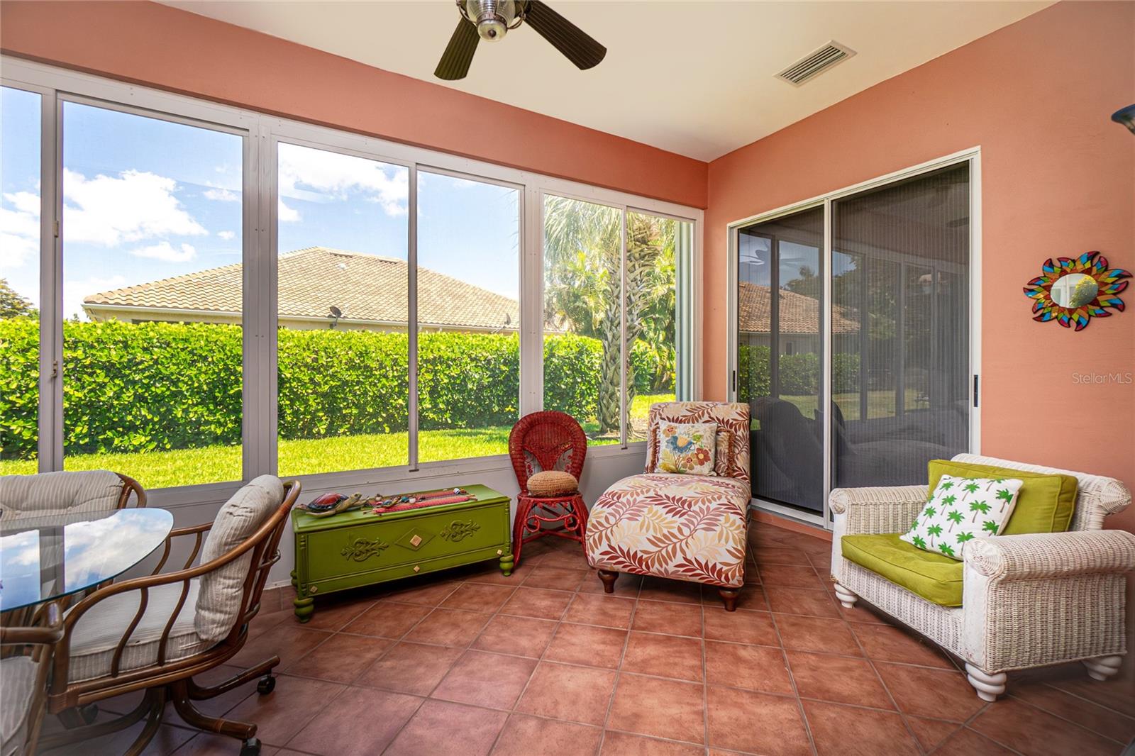 WATERS EDGE 2/PEPPERTREE POIN - Residential