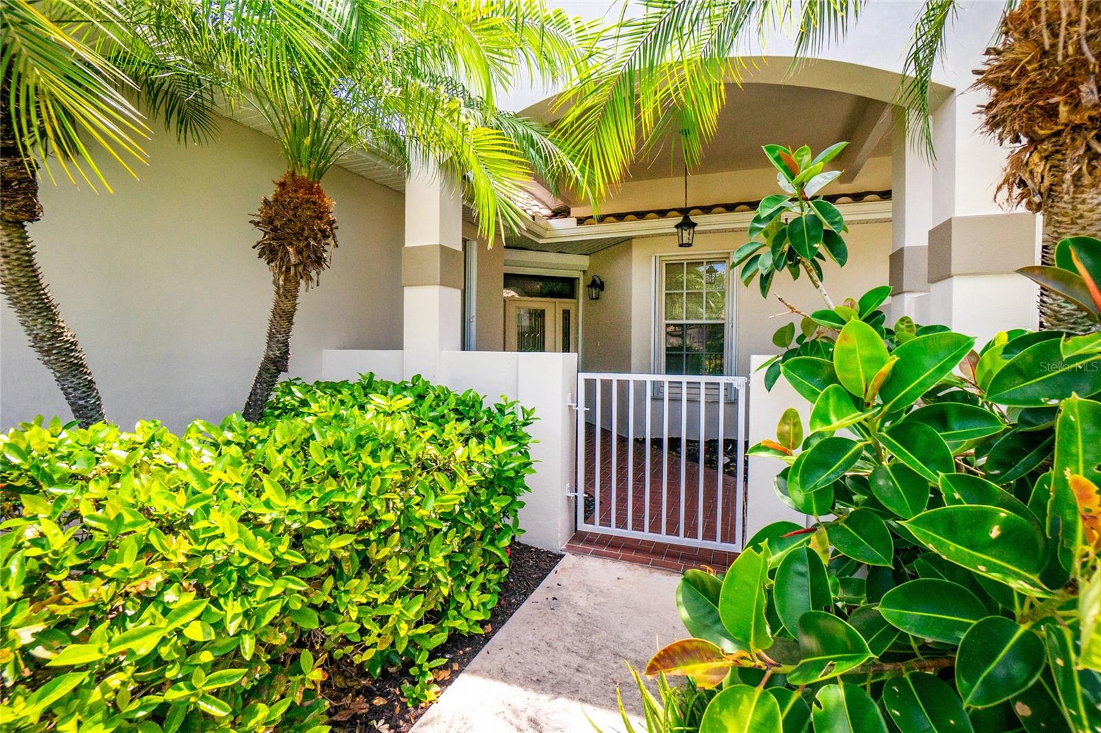 WATERS EDGE 2/PEPPERTREE POIN - Residential