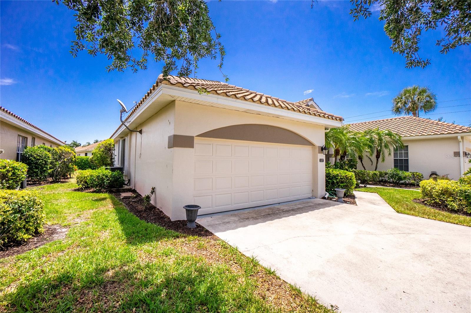 WATERS EDGE 2/PEPPERTREE POIN - Residential