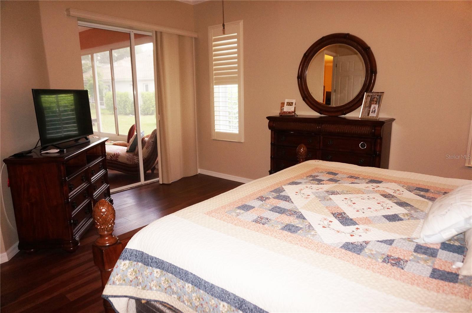 WATERS EDGE 2/PEPPERTREE POIN - Residential