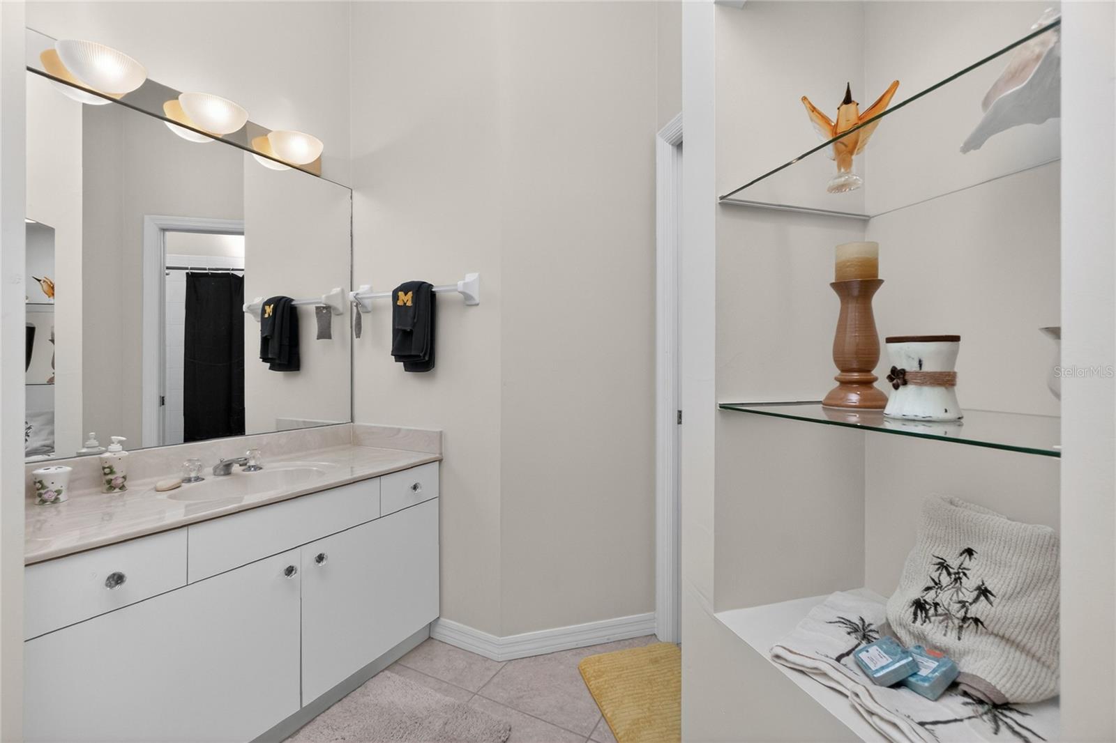 WATERS EDGE 2/PEPPERTREE POIN - Residential