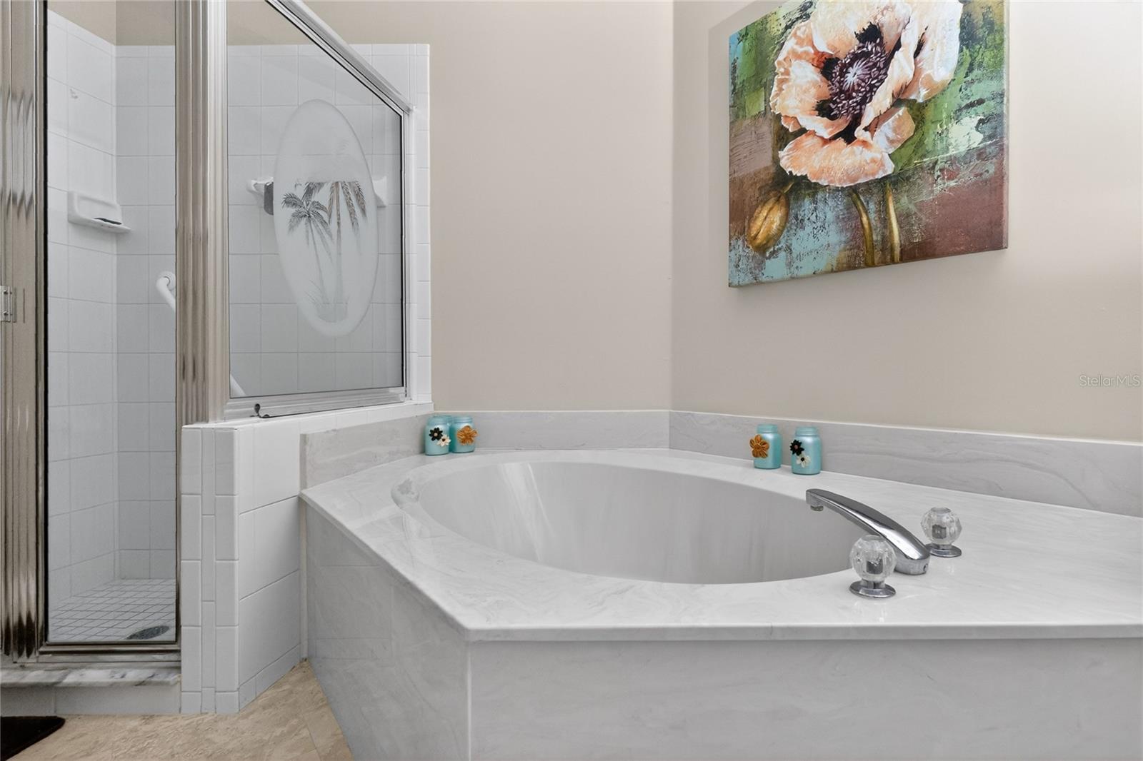 WATERS EDGE 2/PEPPERTREE POIN - Residential