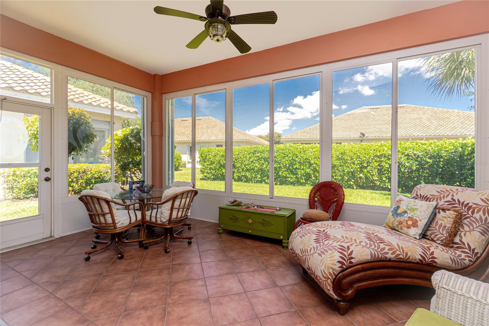 WATERS EDGE 2/PEPPERTREE POIN - Residential