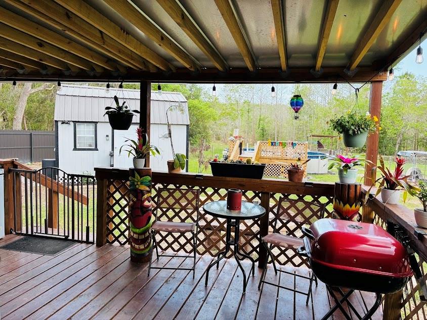 WEEKI WACHEE HILLS - Residential