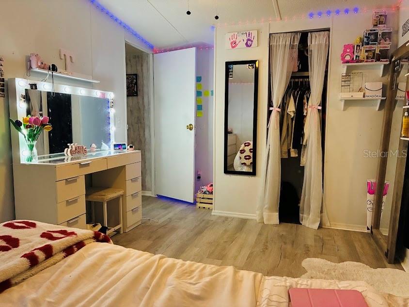 WEEKI WACHEE HILLS - Residential