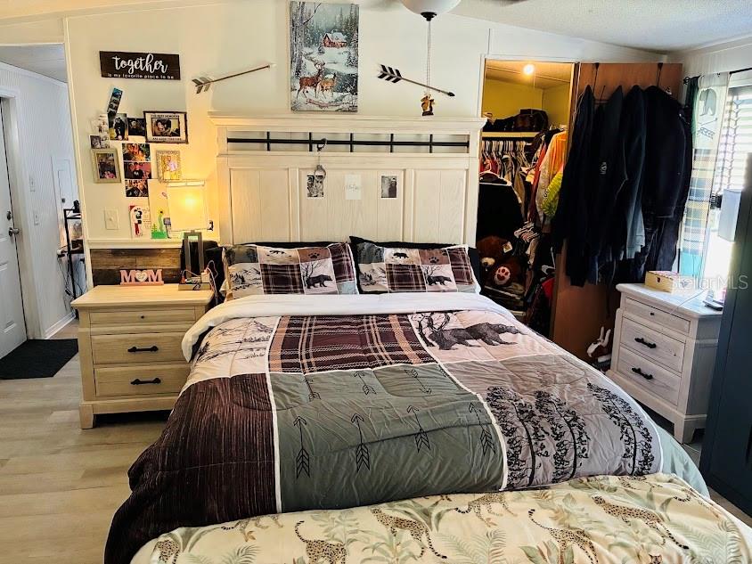 WEEKI WACHEE HILLS - Residential