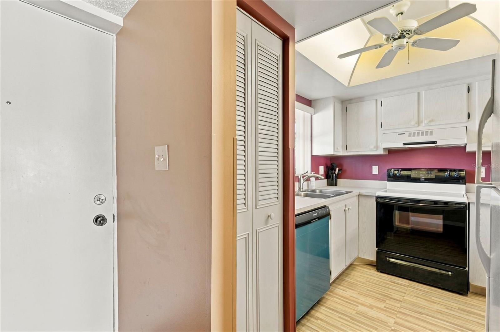 2400 WINDING CREEK BOULEVARD 3-202