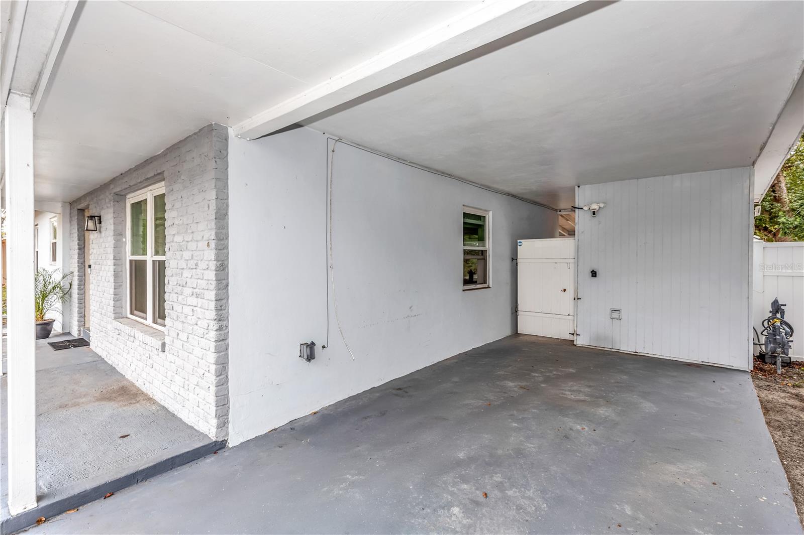 DELTONA LAKES UN 30 - Residential